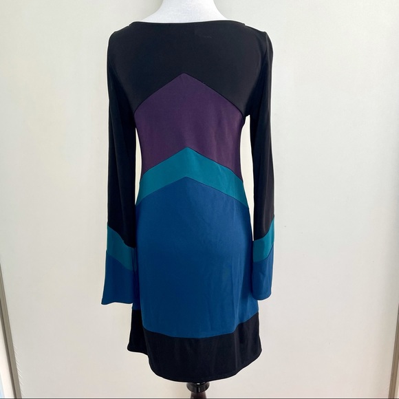 Hale Bob Long Sleeve Dress with Color Block Chevron Design Size Small - Picture 5 of 9